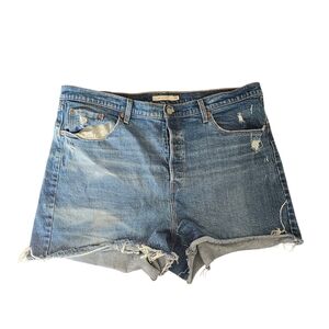 Levi Ribcage Distressed Denim Women Shorts Size 18